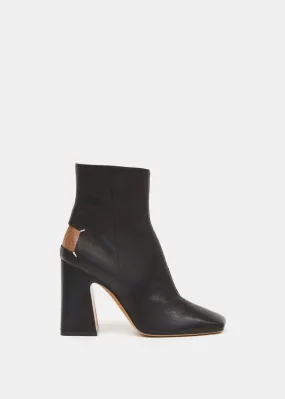 Black 4 Stitches Decortiques Ankle Boots