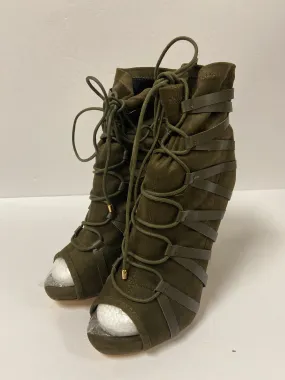 Boots Ankle Heels By Shoedazzle  Size: 8.5