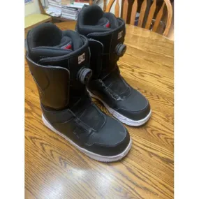 DC Scout Snowboard Boots  Men's 10