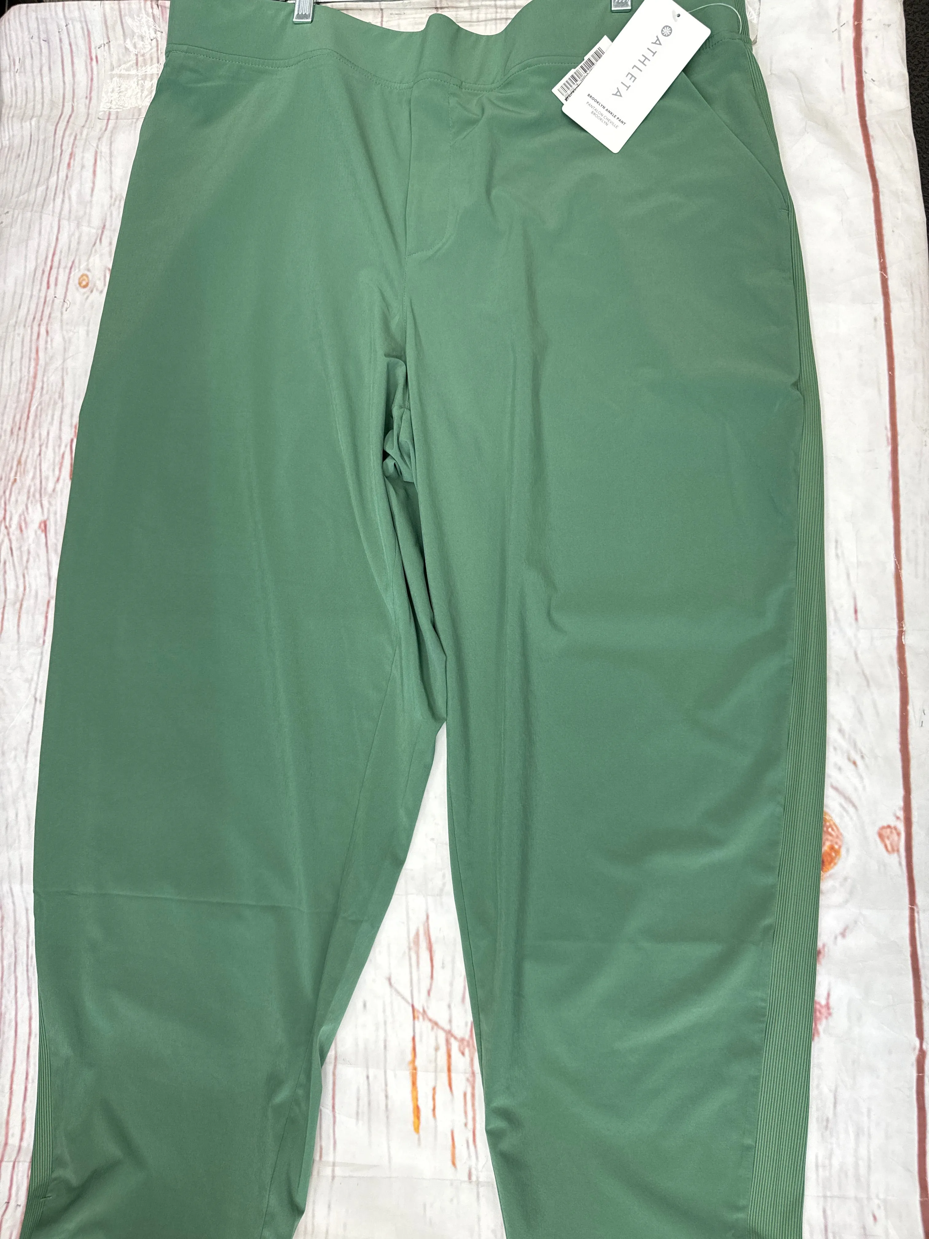 Pants Ankle By Athleta In Green, Size: 20