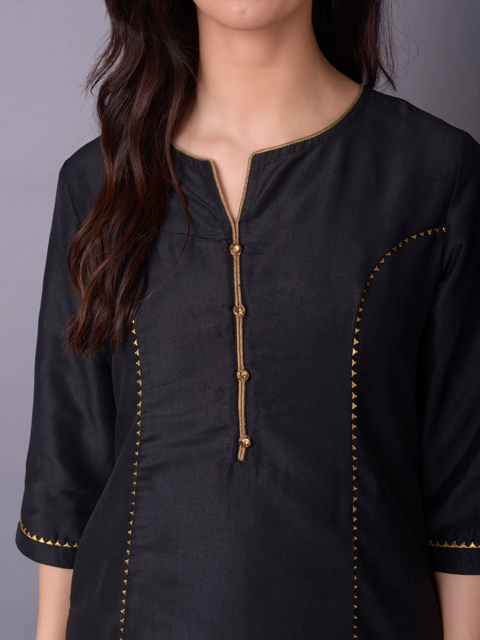 Women Black Solid Kurta Comfort Pant Dupatta